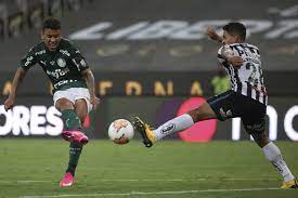 Palmeiras vence o Santos no Allianz Parque e elimina o rival do Paulistão