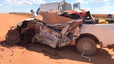 Colisão envolvendo caminhonete da SEMA e carreta deixa dois mortos em Mato Grosso 